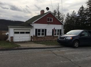 902 E 1st St, Rural Valley, PA 16249