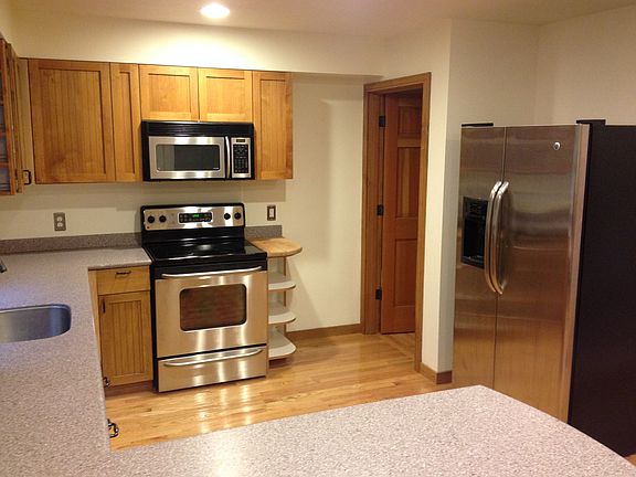 5th image of 34438 Bridge View Dr NE