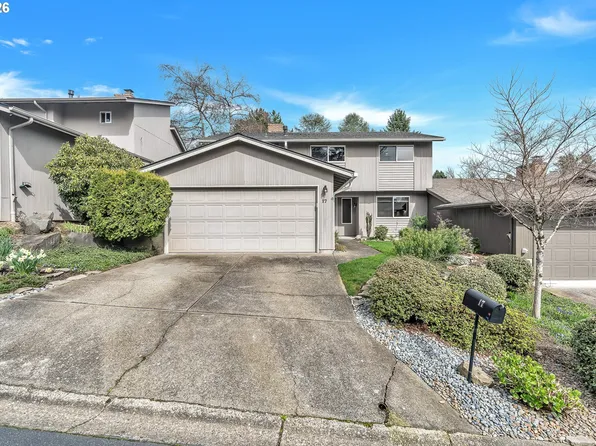 17 Britten Ct, Lake Oswego, OR 97035