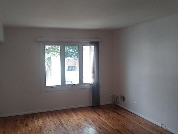2nd image of 34 Dickie Ave