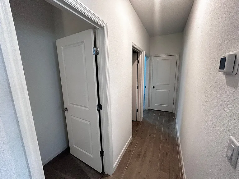 23 Lake Sinclair St — Photo 20
