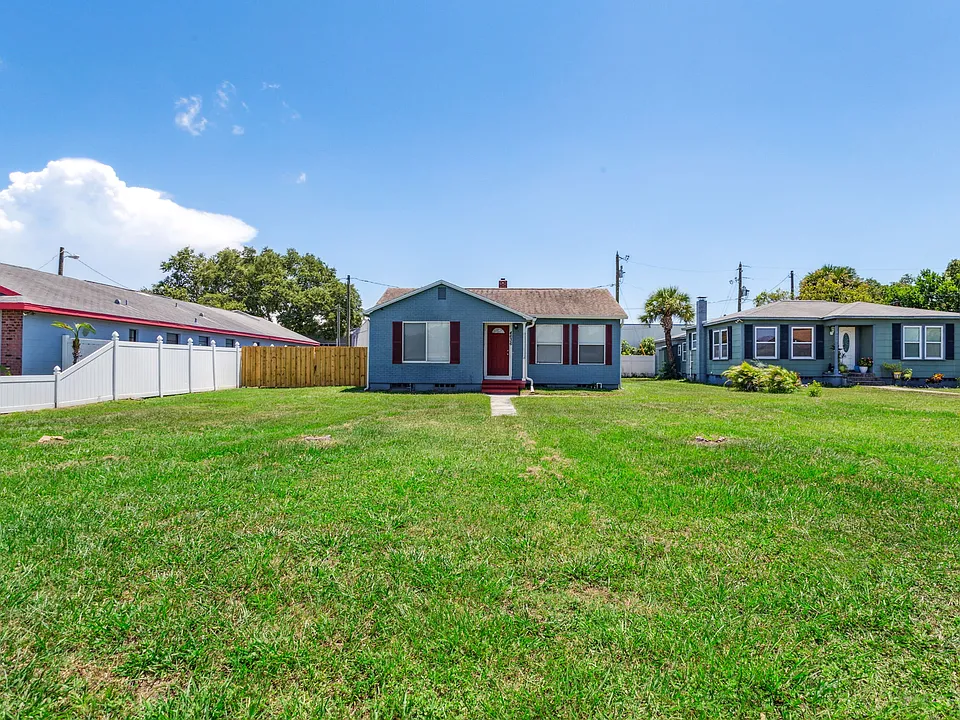 4636 Fairfield Ave S
