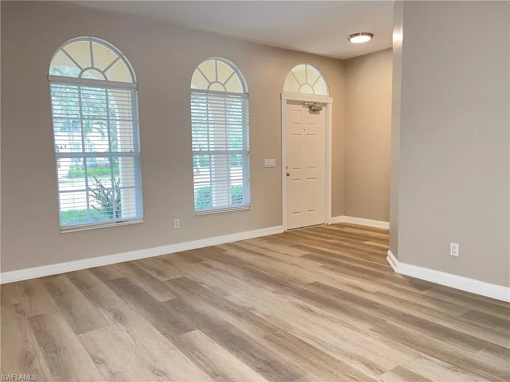 3 bed, 2.5 bath, 1771 sqft, $3,175 — Photo 3