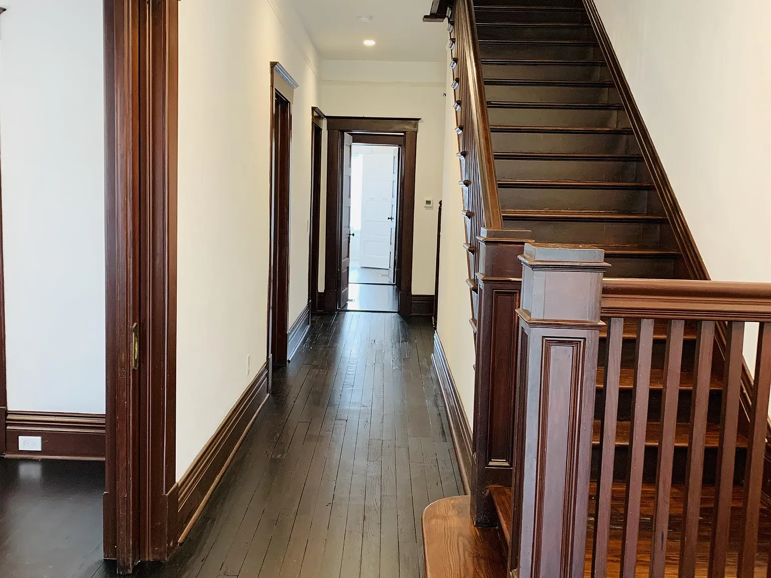 19-21 E 40th St - 19C — Photo 3
