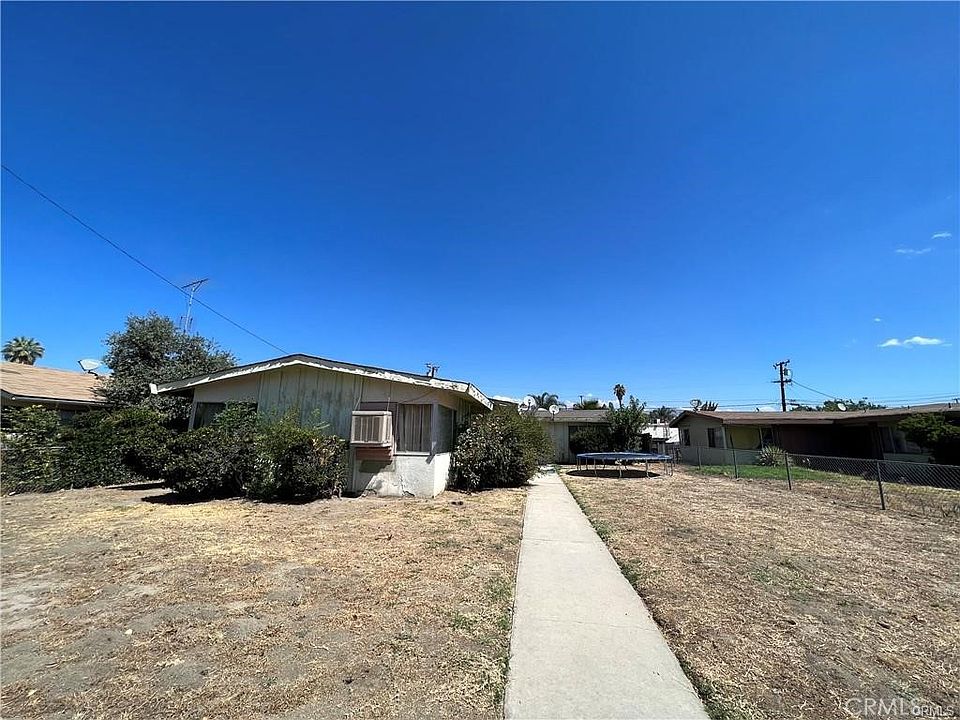 1st image of 41540 Marine Dr