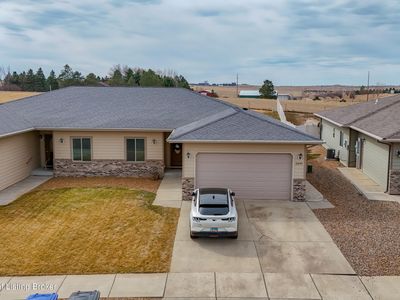 2499 Prairie Oak Dr, Dickinson, ND, 58601
