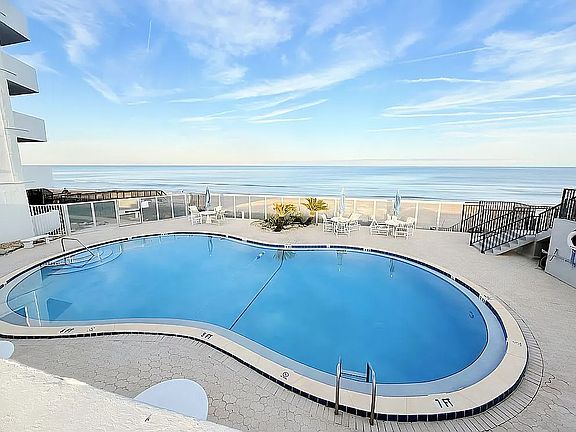 3rd image of 1415 Ocean Shore Blvd APT 807