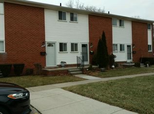 8658 Kaltz, Center Line, MI 48015
