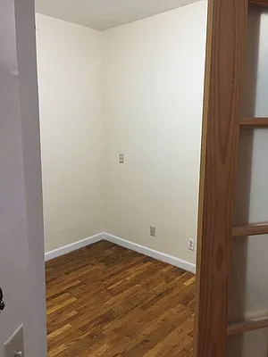 Rented by AJ Clarke | media 39