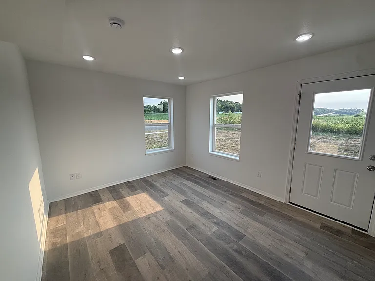 309 Alberts Dr #305 — Photo 6