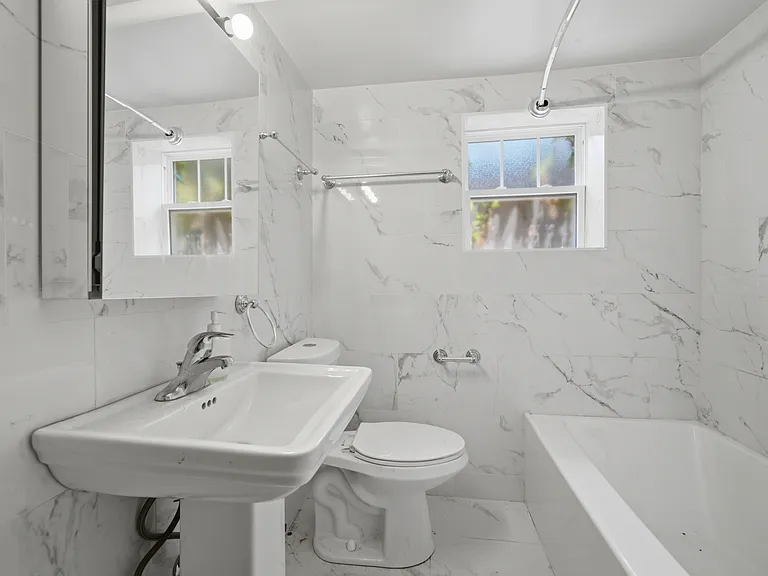 6321 N Hermitage Ave #G — Photo 11