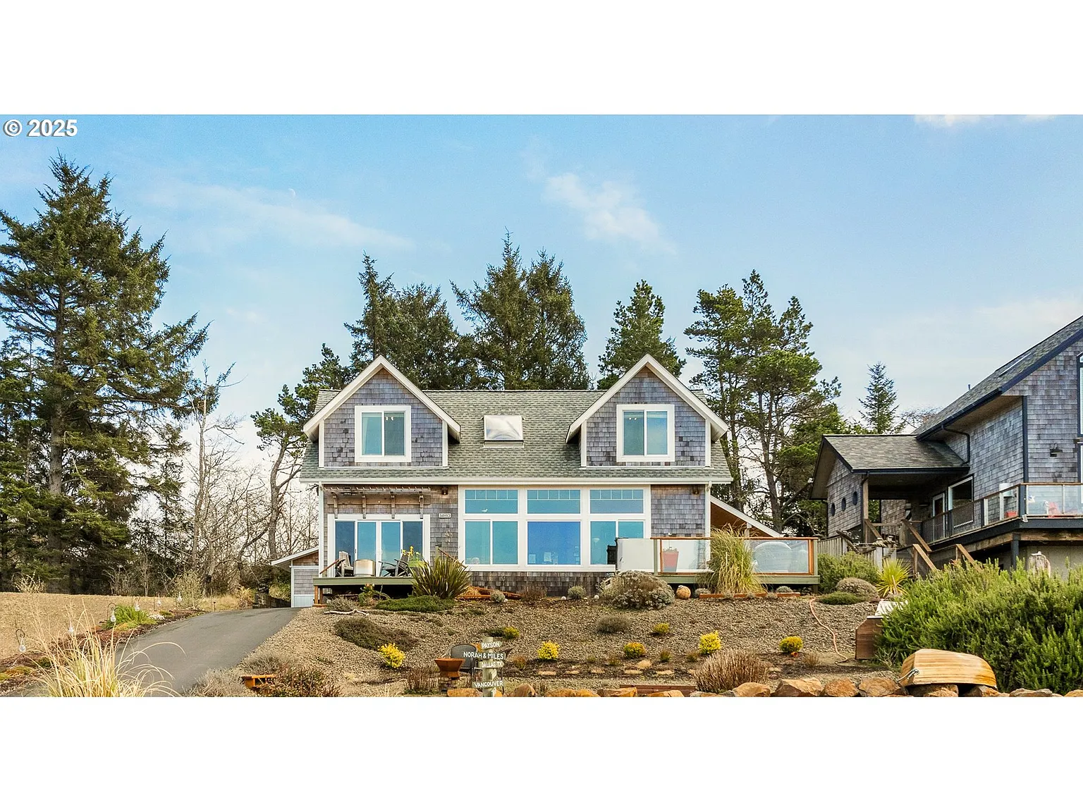 34910 J Pl photo 1