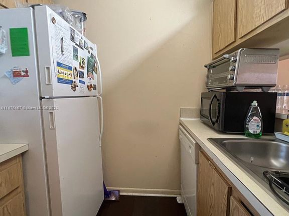 5th image of 3227 NW 103rd Ter #206-C