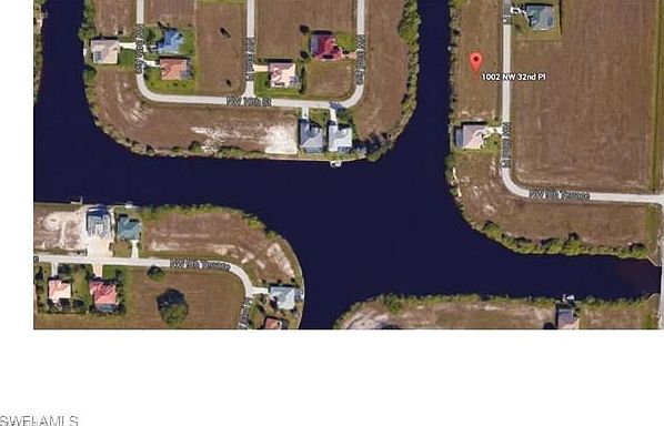1st image of 1002 NW 32nd Pl