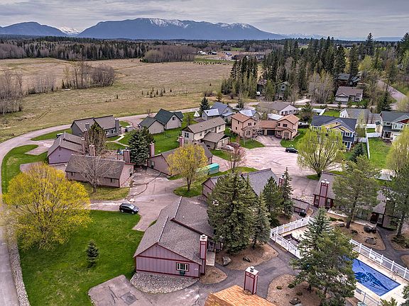 2nd image of 69 Colorado Dr Unit A