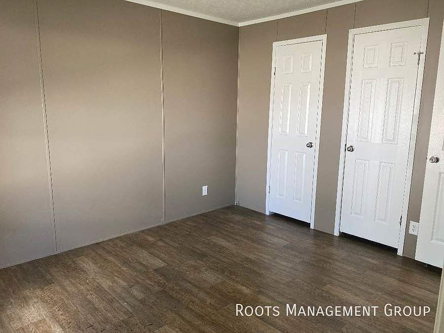 2706 Apollo Dr, Saginaw, MI 48601 Zillow