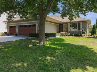 17333 Horizon Trl SE, Prior Lake, MN 55372