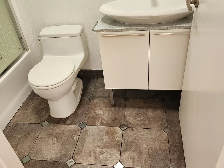 11630 Chenault St #11 — Photo 36