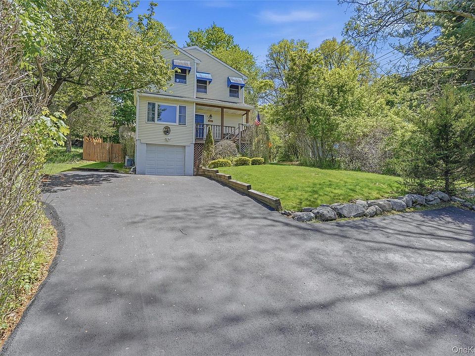 1st image of 324 Walnut Avenue