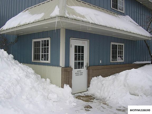 2nd image of 360 N Delaware Ave