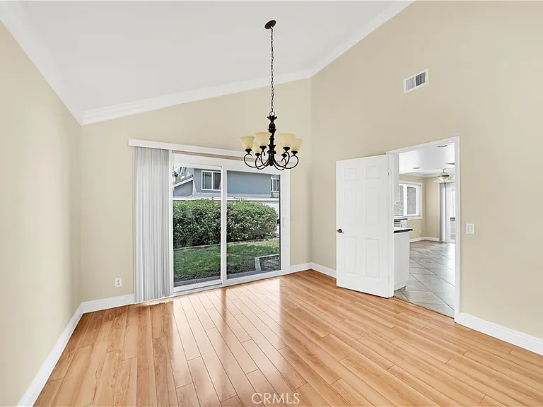 14 McLean — Photo 5