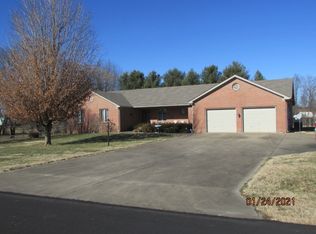 182 Larmon Mill Rd, Bowling Green, KY 42104