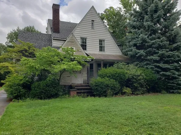 297 E 270th St, Euclid, OH 44132