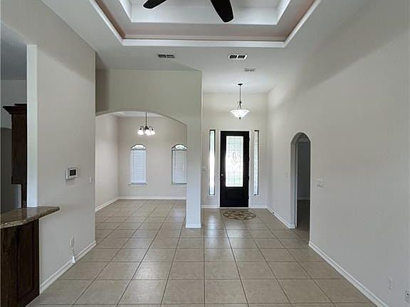 3rd image of 519 Edgewood Ave