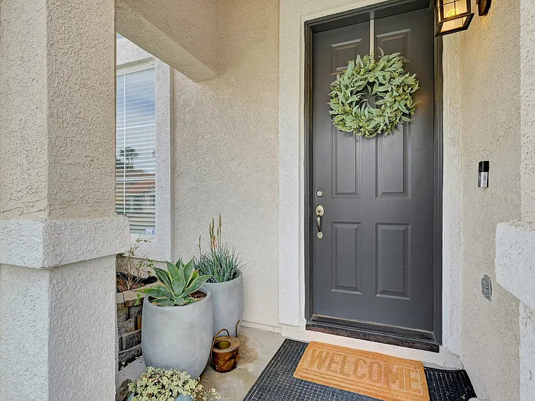 2239 Le Conte Ave — Photo 3