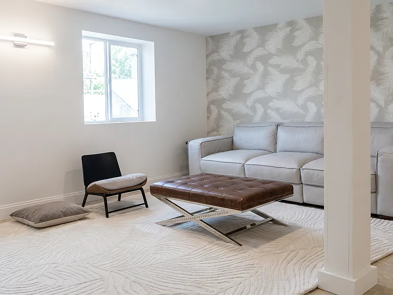 23 Pulaski Ave — Photo 10