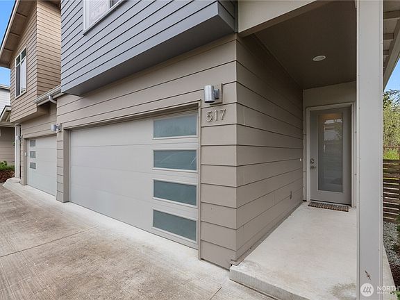 4th image of 517 Spring Vista Place