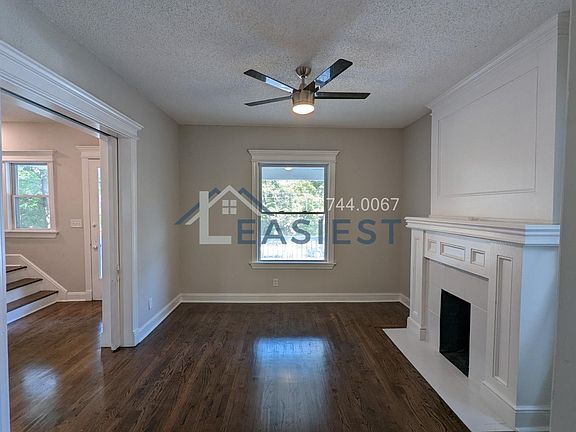 5th image of 3616 Wyandotte St