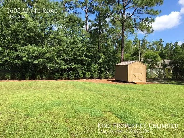 1605 White Road — Photo 2