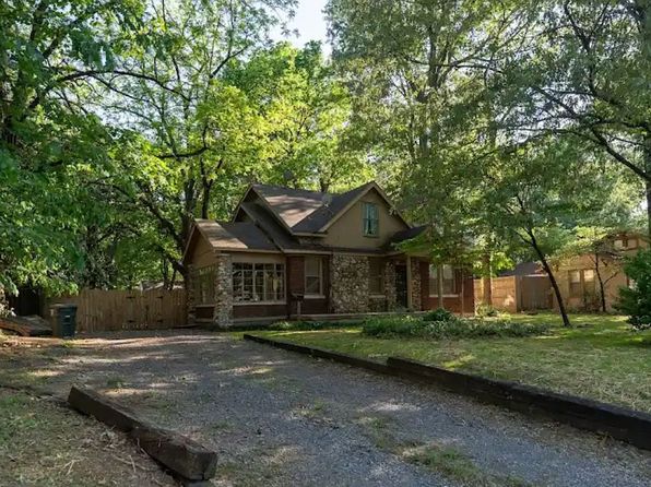 3589 Spottswood Ave