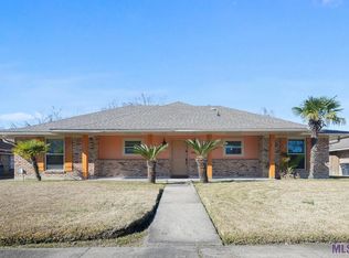 10821 Cedar Bend Ave, Baton Rouge, LA 70814