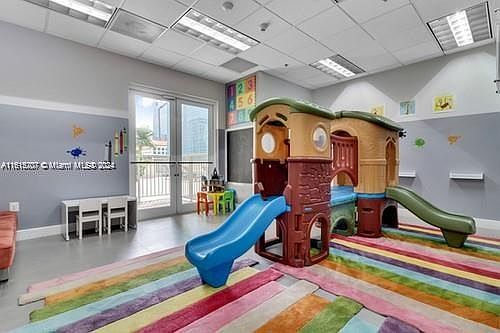 5th image of 1200 Brickell Bay Dr APT 1516