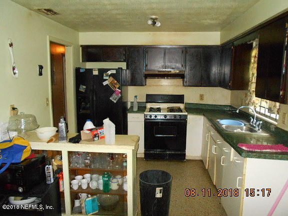 4th image of 1671 Gandy St