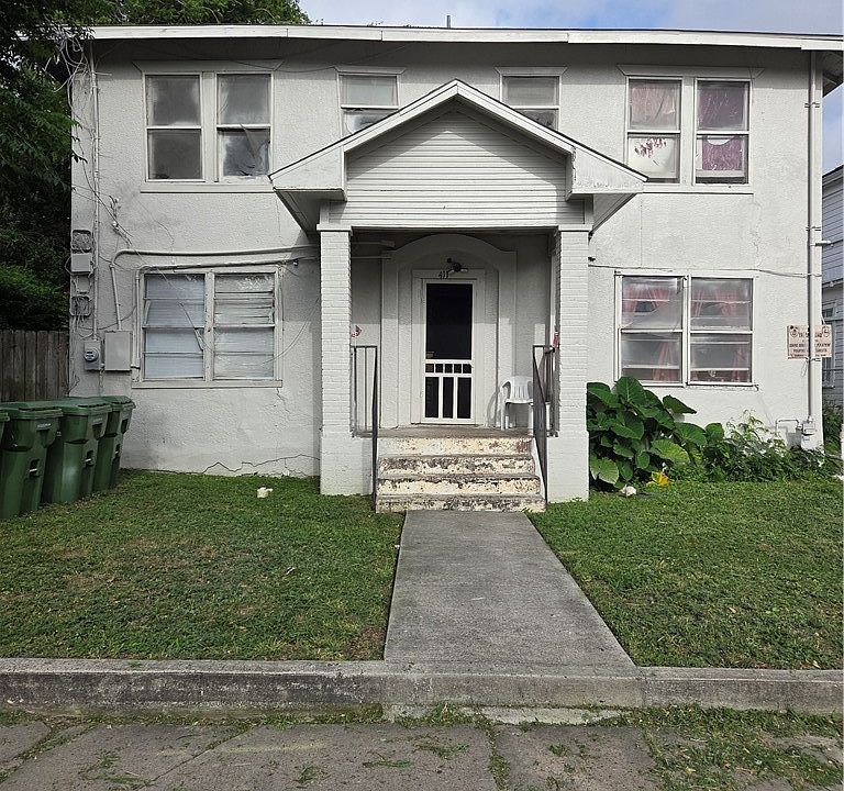1st image of 411 Waco St