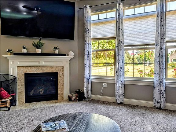 2nd image of 1416 Bourdeaux Way