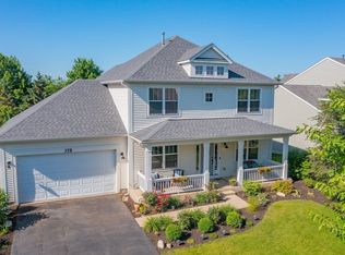 375 Kensington Dr, Oswego, IL 60543