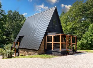 8701 Center Lake Rd, Nineveh, IN 46164