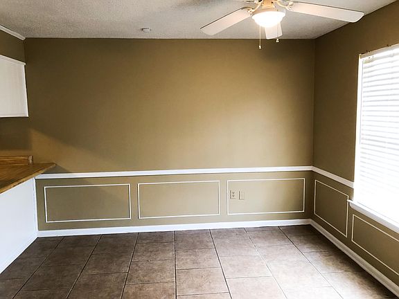 Great dining room
