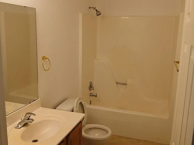 3928 Liverpool Dr — Photo 9