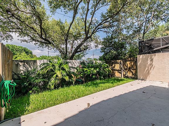 2nd image of 10417 La Mirage Ct