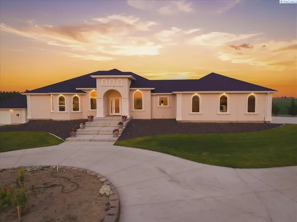 9270 Selph Landing Rd, Pasco, WA 99301