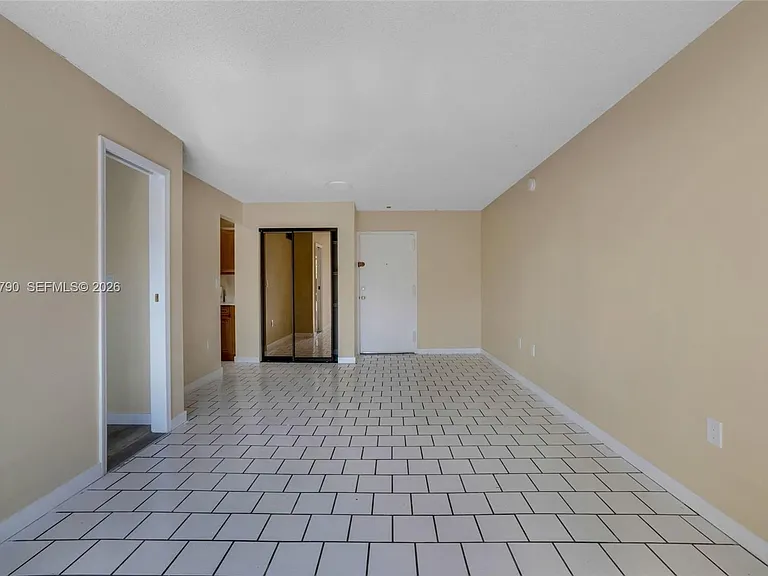 4805 NW 7th St #302-15 — Photo 11