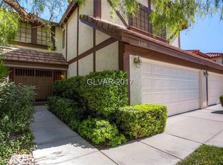 2900 Whispering Wind Dr, Las Vegas, NV 89117