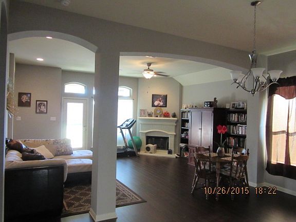 3rd image of 3500 Greyfriar Dr