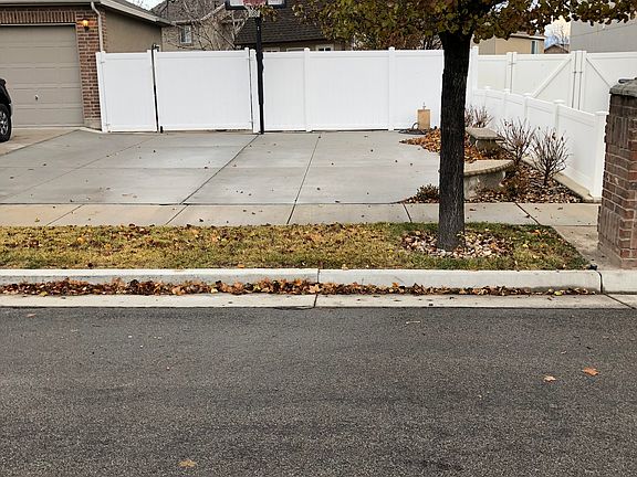 4th image of 13727 S Blayde Dr