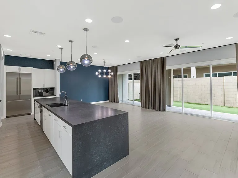 6940 E Lyra Dr — Photo 5